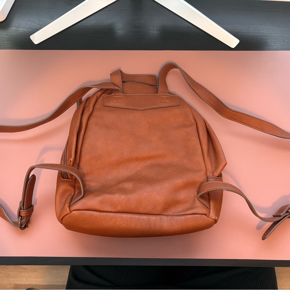 Universal Thread Tan Backpack - image 2